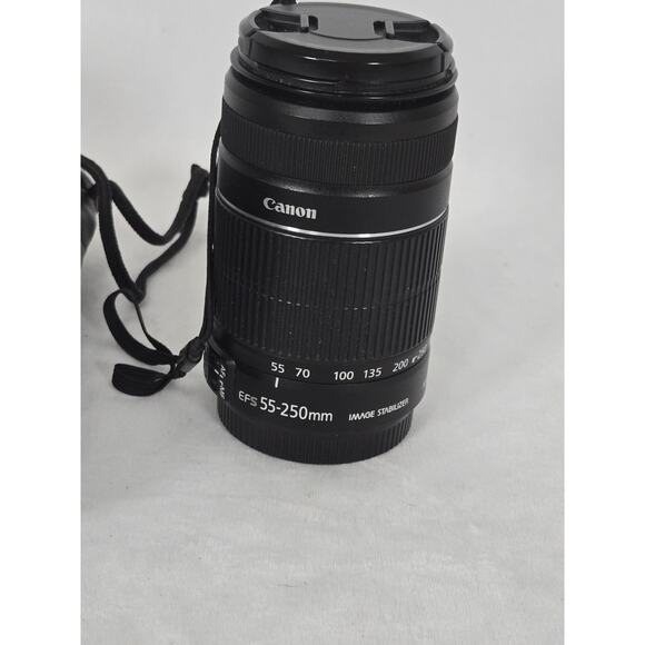 Canon EF-S 55-250mm f/4.0-5.6 IS Lens With Soft Case - Picture 2 of 7